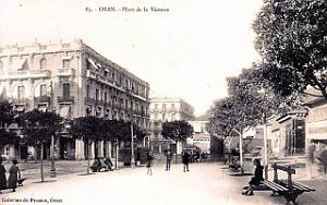 2457- Oran - Place des Victoires